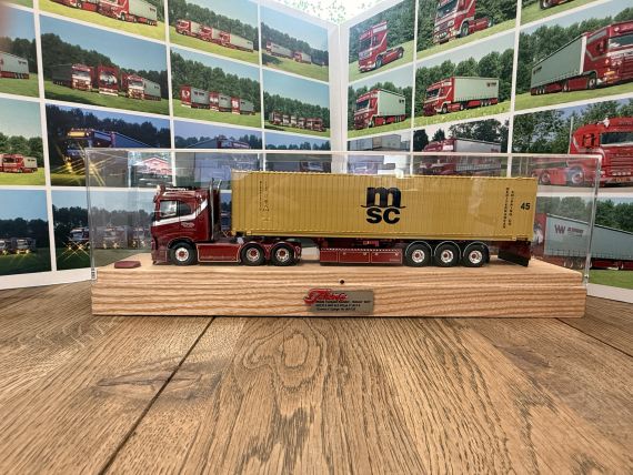 Iveco S-way 570 gomorra